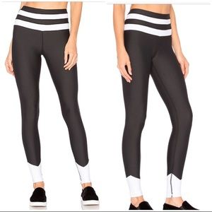 Allfenix Black and White Leggings Size XS